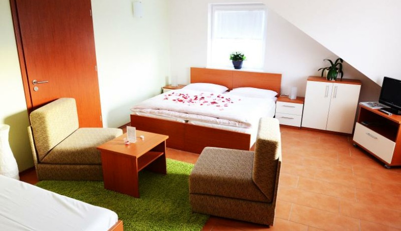 Penzion Relax Martina České Budějovice - Apartmá až pro 6 osob, Apartmá až pro 6 osob